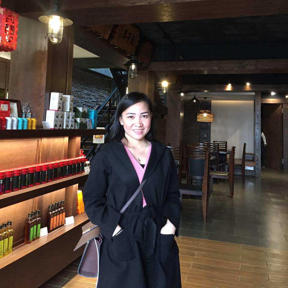 Cristine Lorilla Leonora